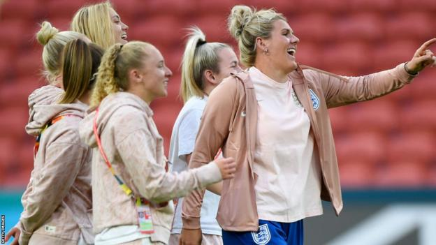 Read more about the article Lionesses “itching to begin” Women’s World Cup campaign